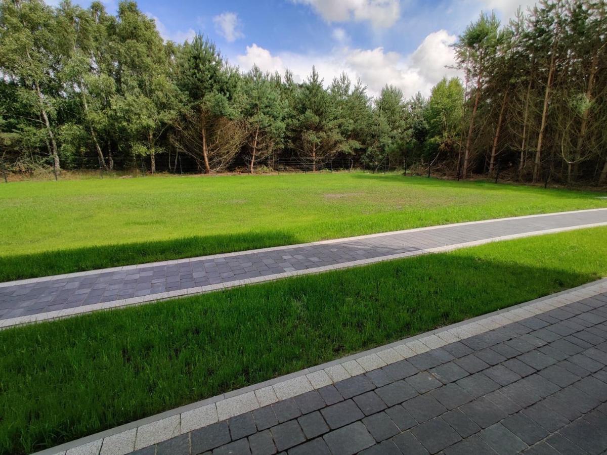 מלון Ostrowo Plaza מראה חיצוני תמונה